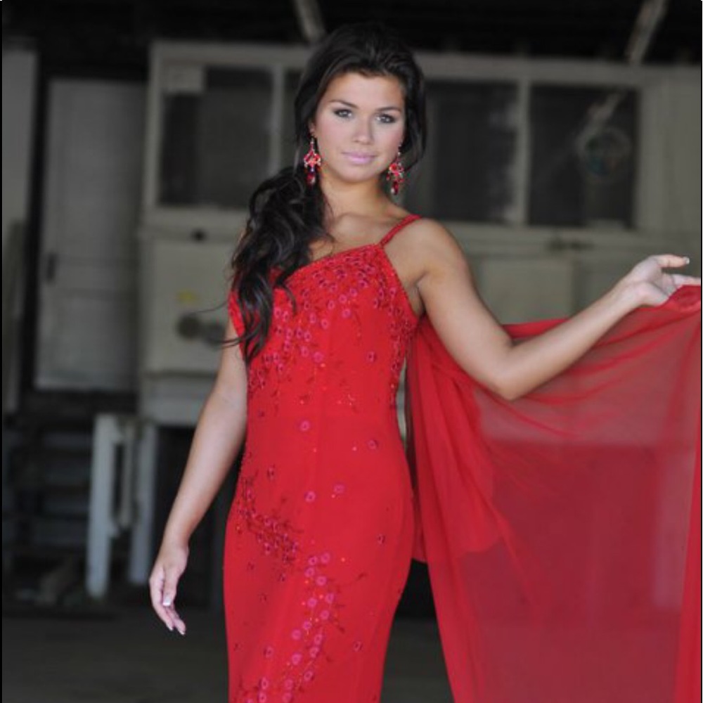 Stephen Yearick evening gown